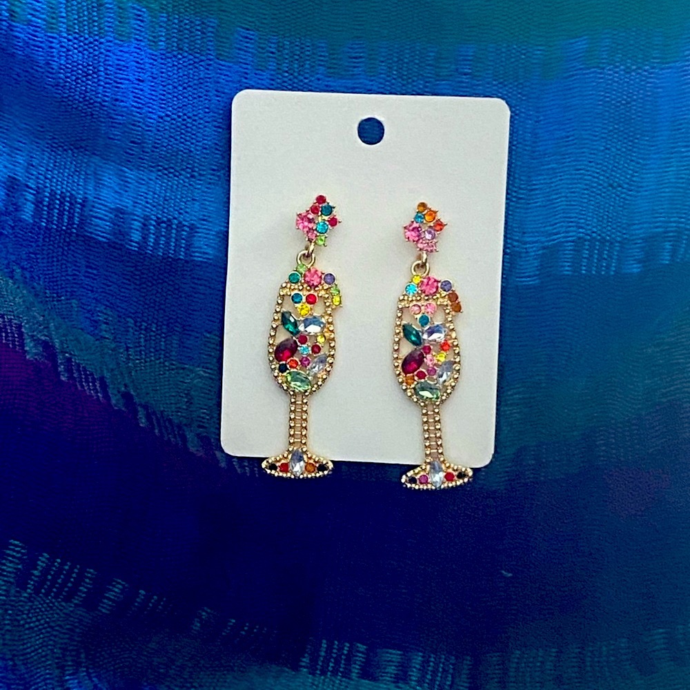 Champagne dangle earrings! *rainbow rhinestones*